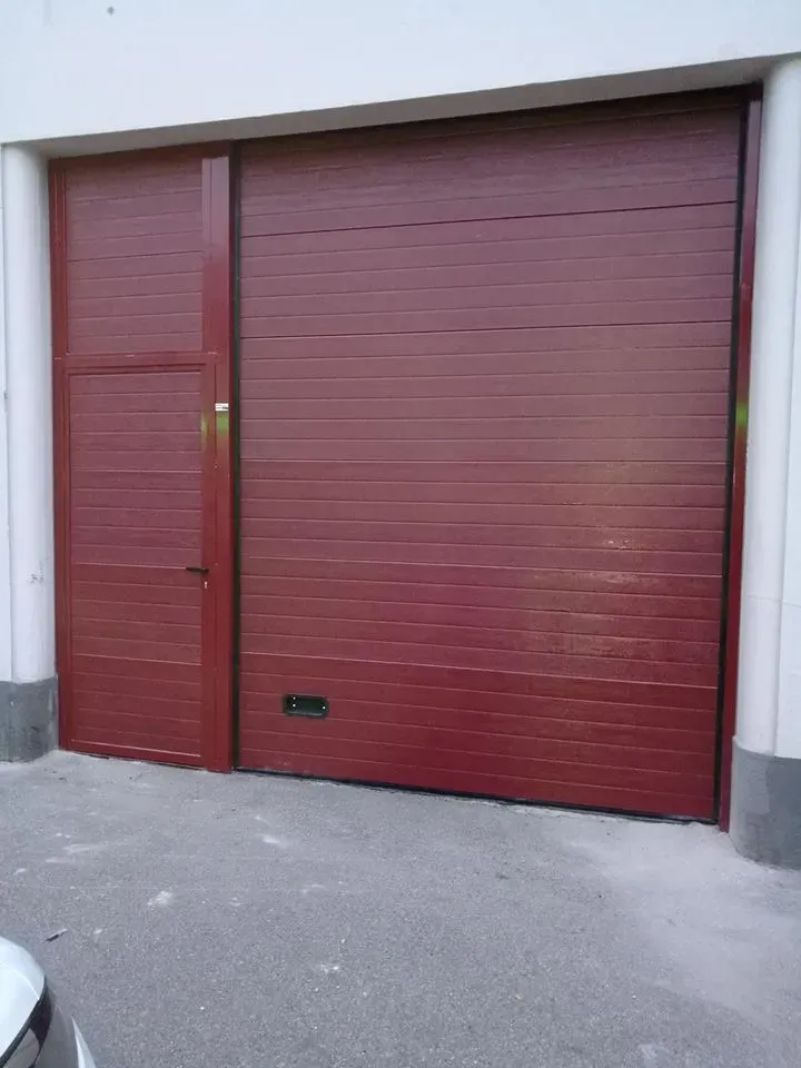 porte de garage rouge (1)